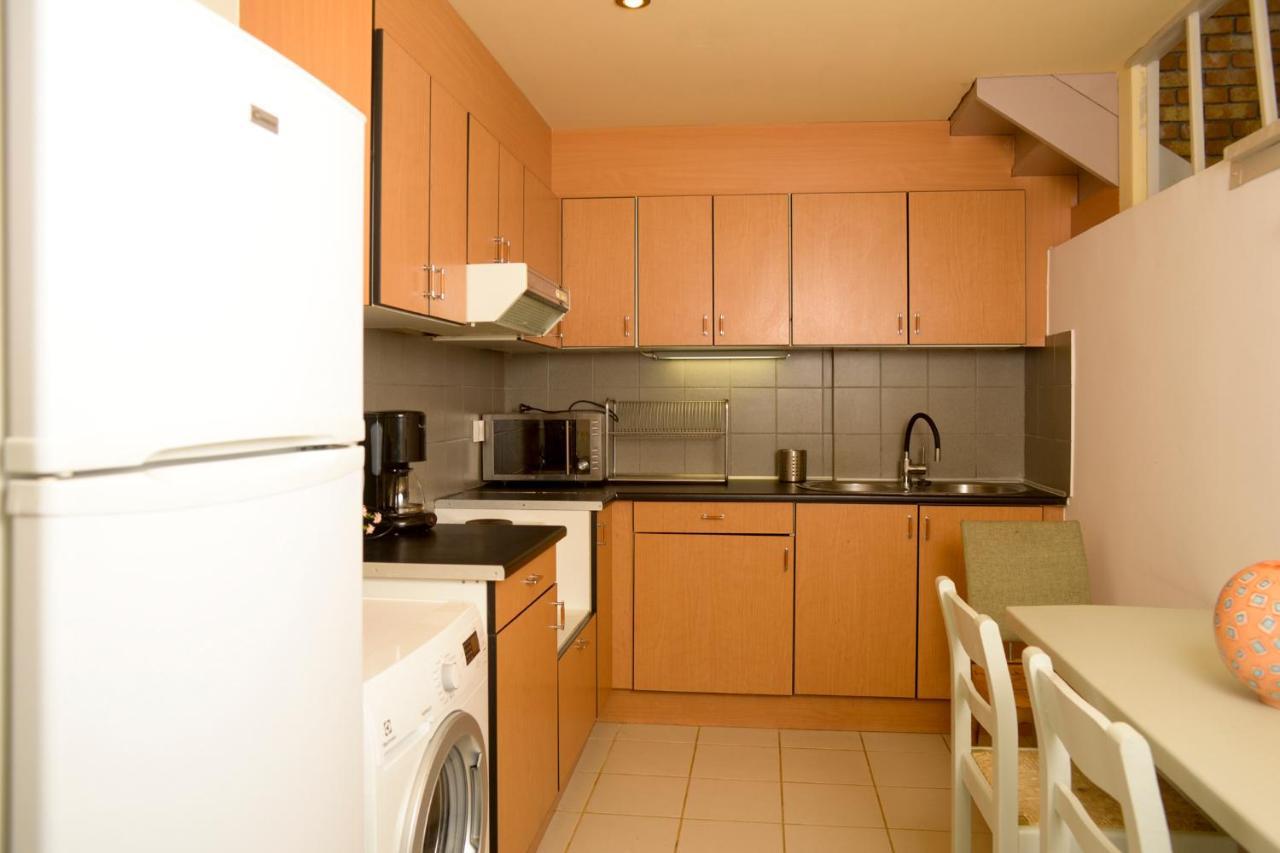Agali 2 Superior Mezonet Front Of The Sea Apartment Akrogiali ภายนอก รูปภาพ