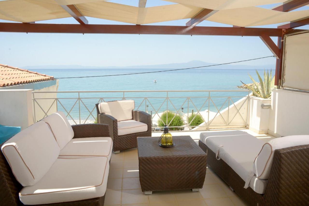 Agali 2 Superior Mezonet Front Of The Sea Apartment Akrogiali ภายนอก รูปภาพ